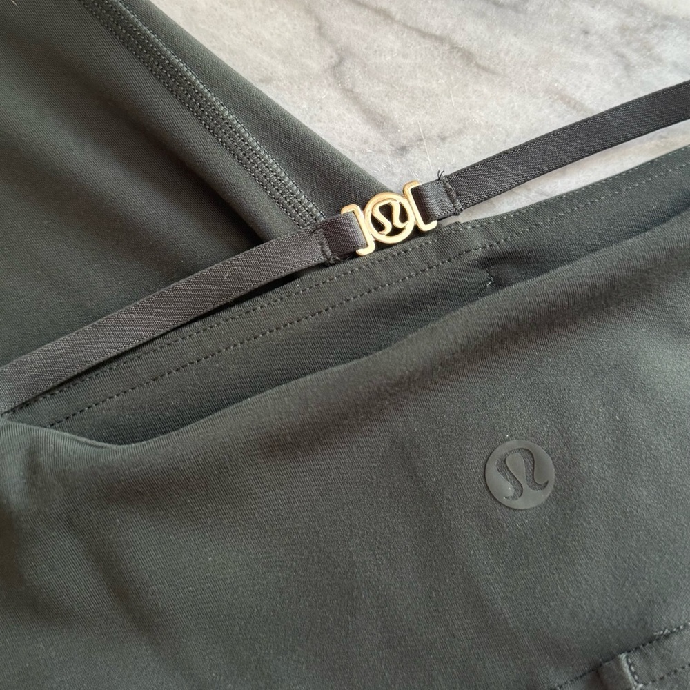 Lululemon SmoothCover Back Cutout HR Tight 28” Womens Size 12 Blackened Pine NWT - Picture 9 of 9